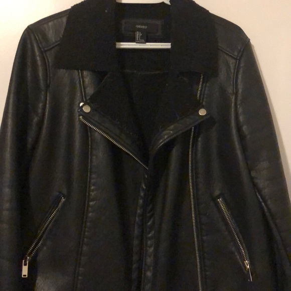 Black faux leather jacket - Picture 2 of 10